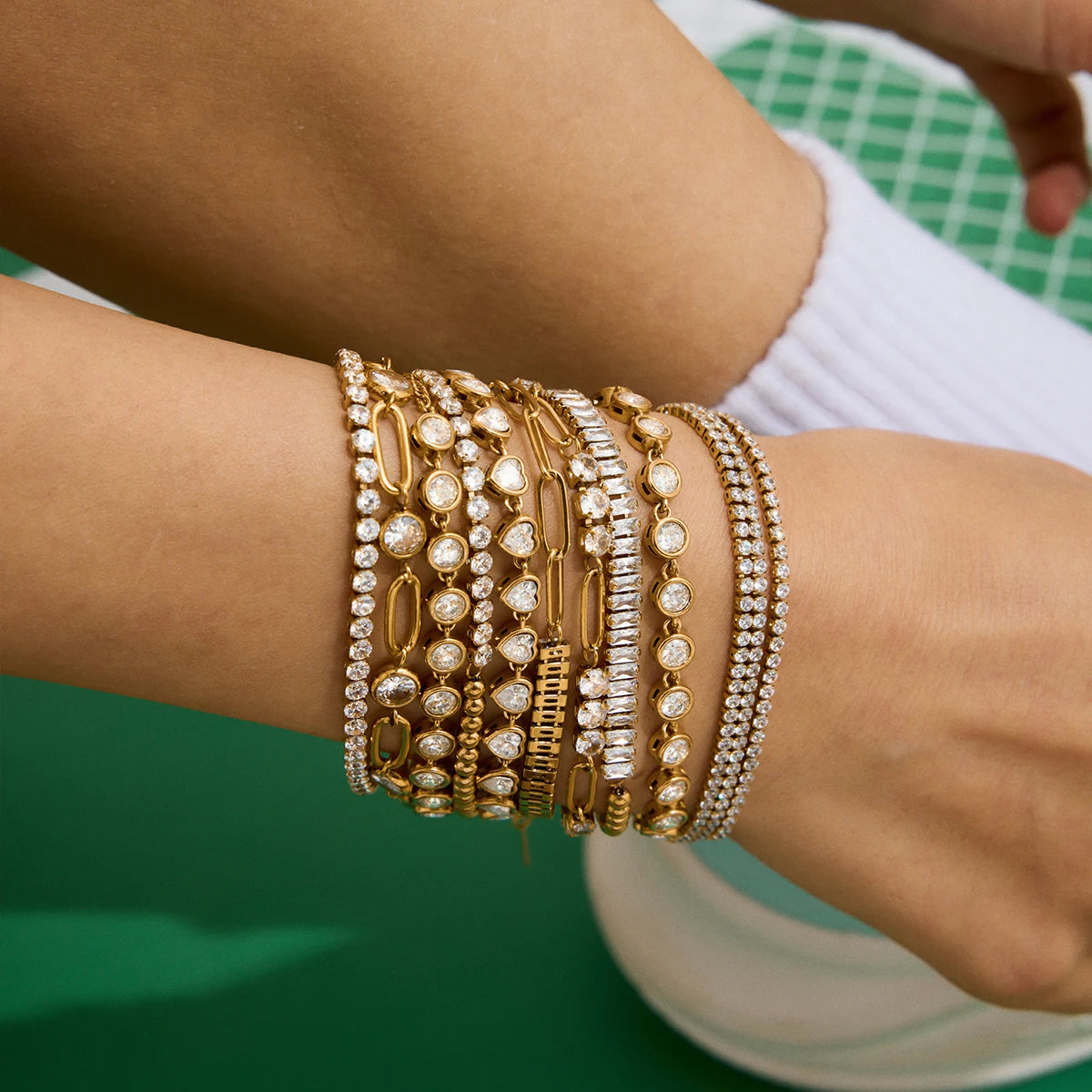 Minimalist 18K Gold Cubic Zirconia Tennis Bracelet